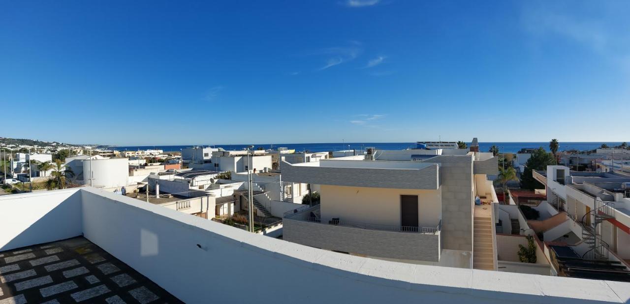 Lovely House Risveglio Fronte Mare มารินาดิเปสโคลูเซ ภายนอก รูปภาพ